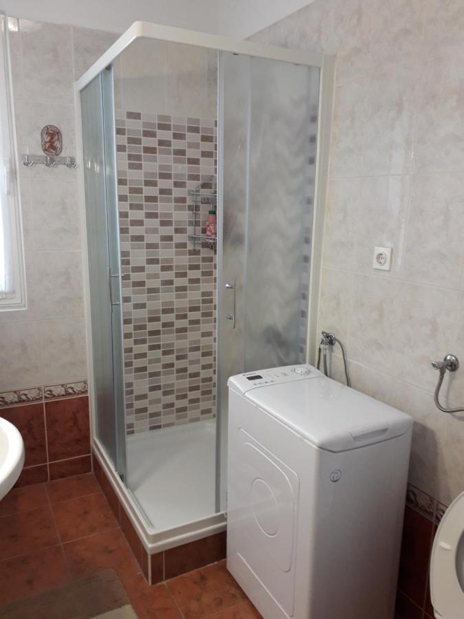 Apartments J&R Babara Biograd Na Moru Buitenkant foto