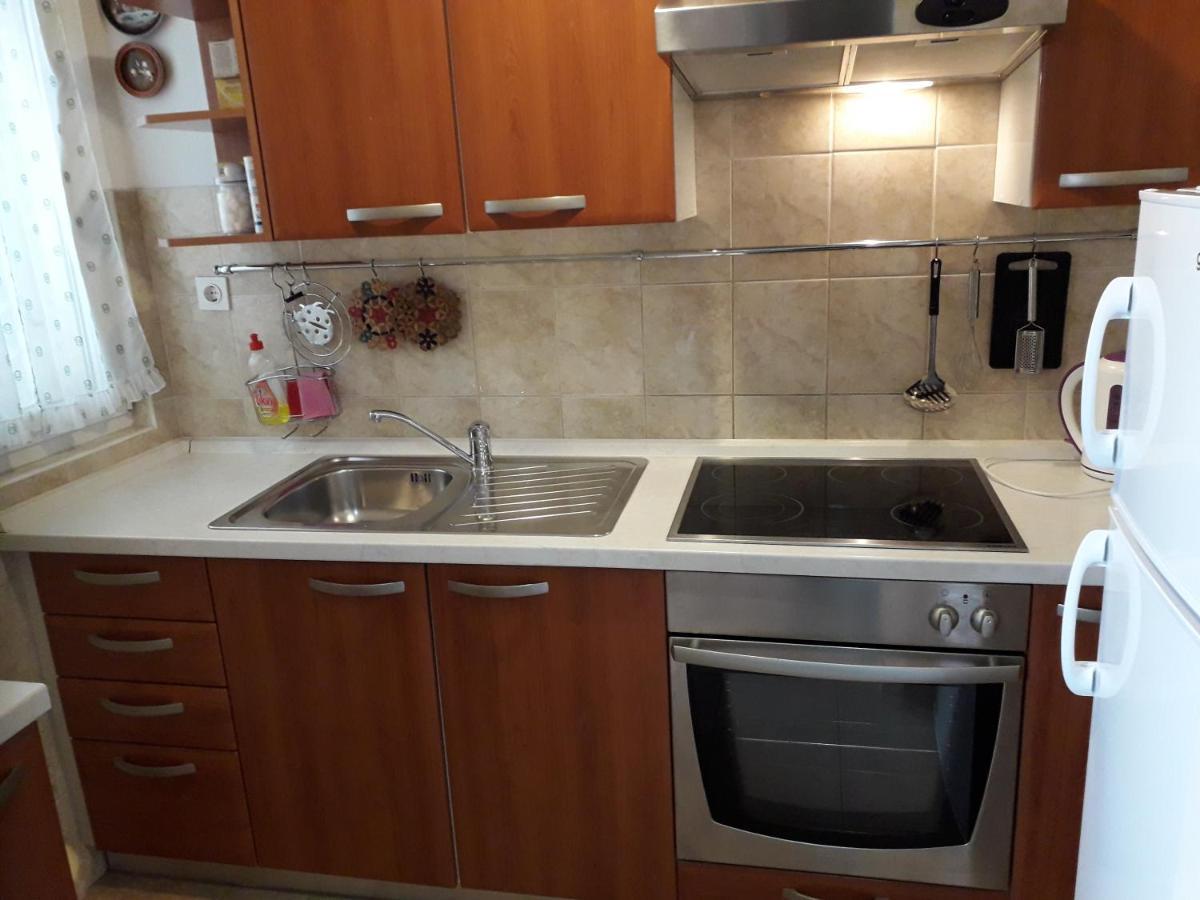 Apartments J&R Babara Biograd Na Moru Buitenkant foto