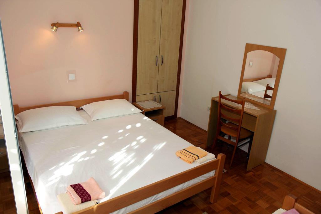 Apartments J&R Babara Biograd Na Moru Kamer foto
