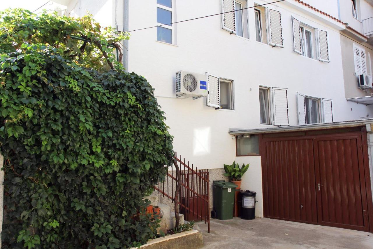 Apartments J&R Babara Biograd Na Moru Buitenkant foto